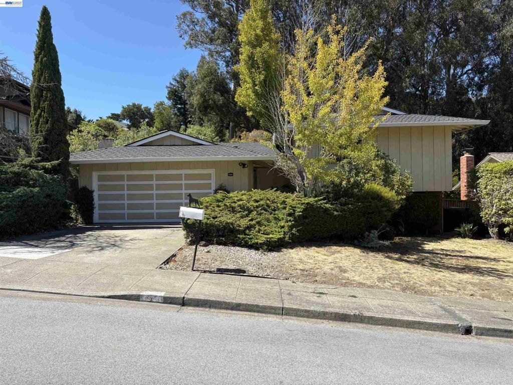 1350 Murchison Dr, Millbrae
