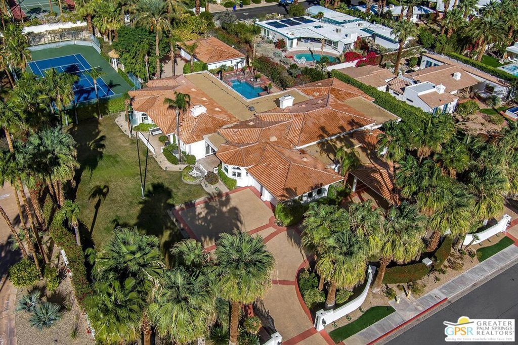 500 W Stevens Road, Palm Springs