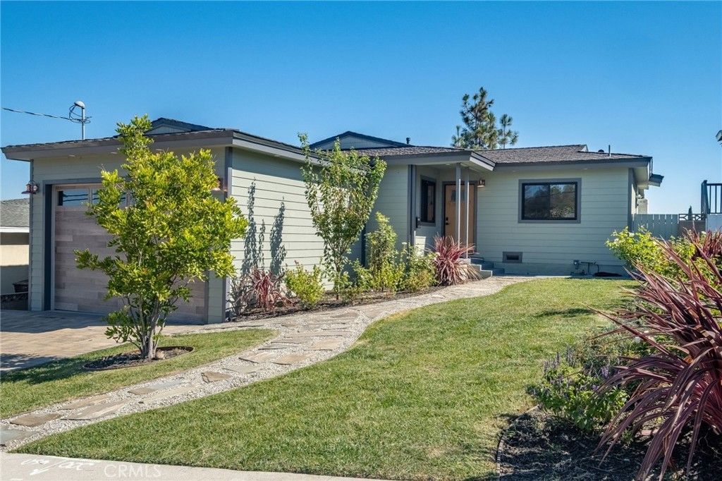 25710 Crest Road, Torrance