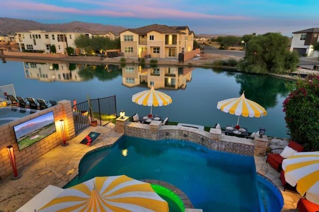 43240 Bacino Court, Indio