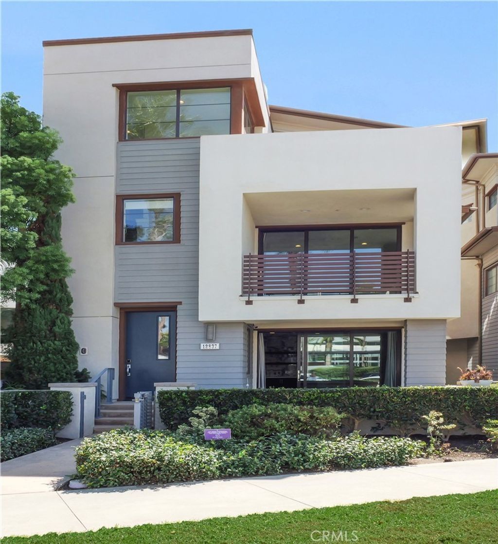 12837 W North Seaglass Circle, Los Angeles