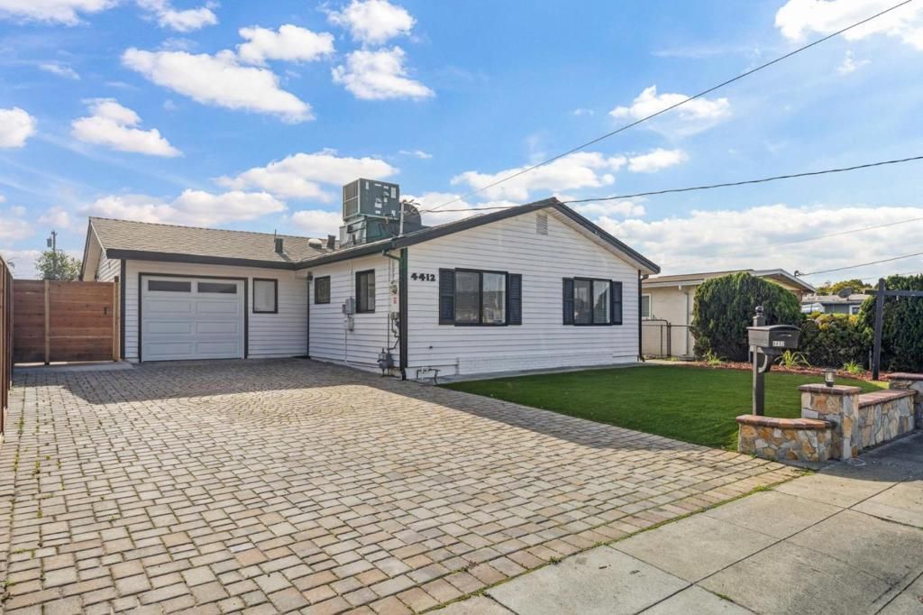 4412 Millard Avenue, Fremont