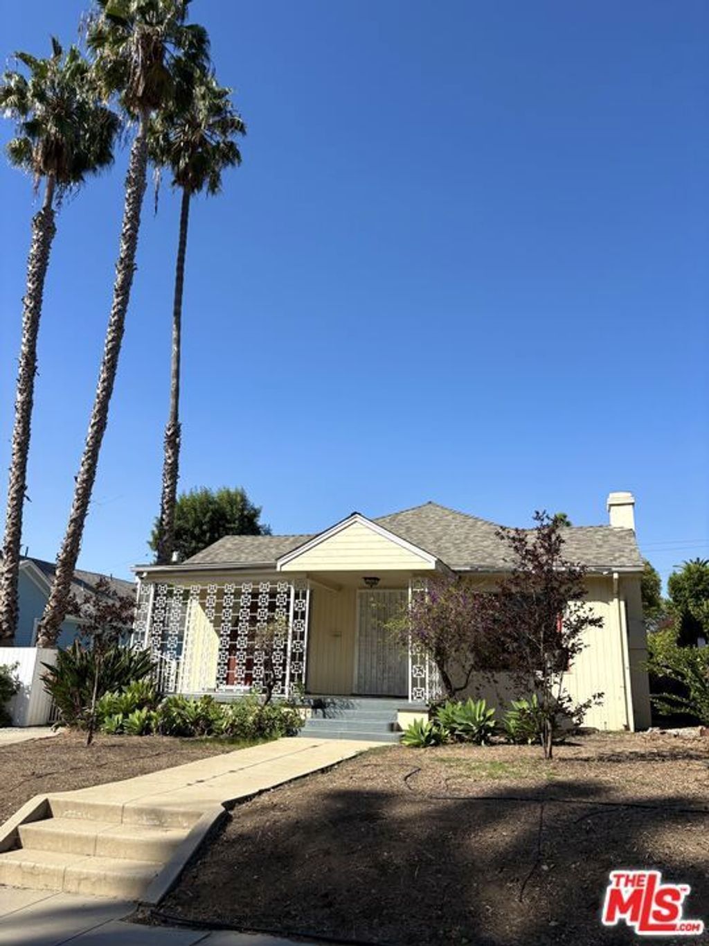1325 N Spaulding Avenue, Los Angeles