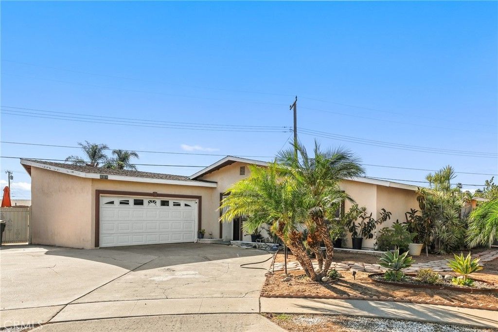 737 N Rose Street, Anaheim