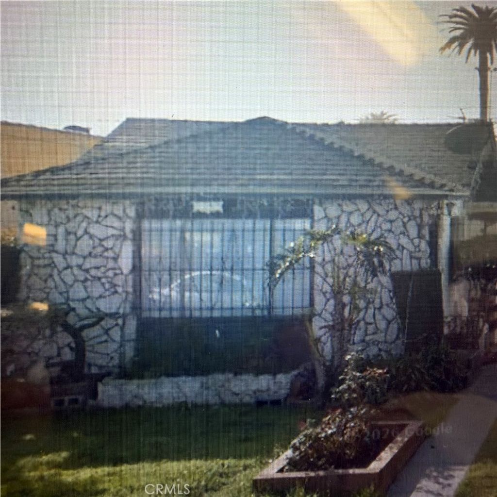 1634 W 60th, Los Angeles