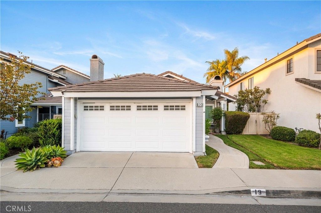 19 Silkberry, Irvine