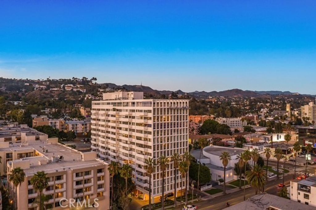 7135 Hollywood # 1010, Los Angeles
