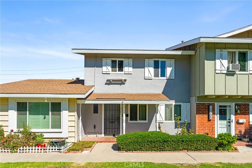Photo of Listing #OC26216605