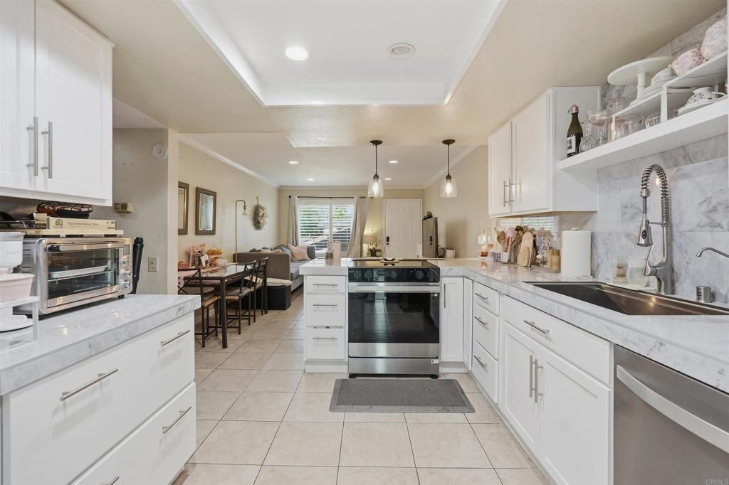 569 E St # 34, Chula Vista