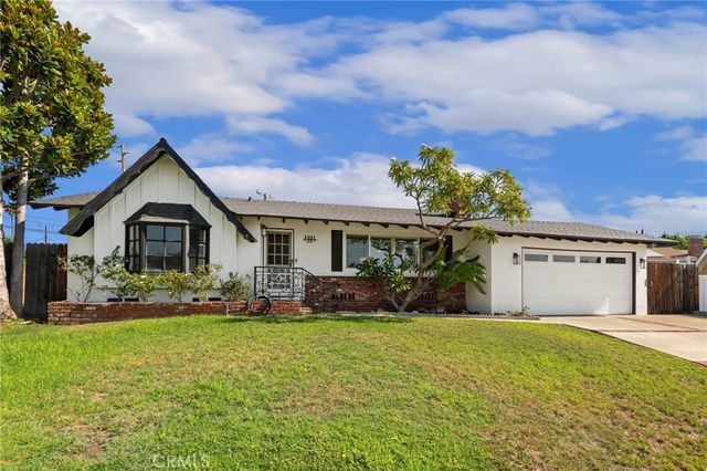 1521 Kenneth Drive, North Tustin