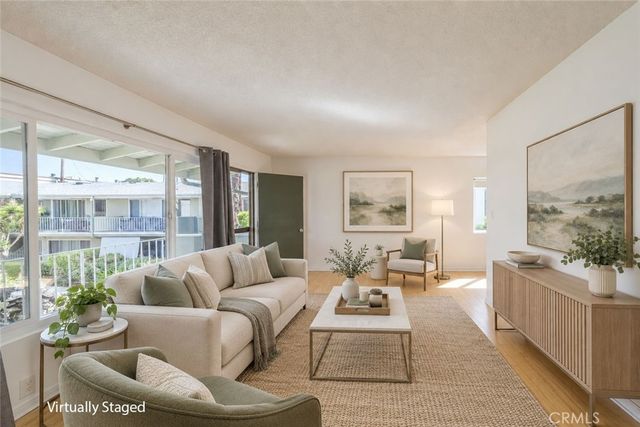 939 E Appleton Street # 5, Long Beach
