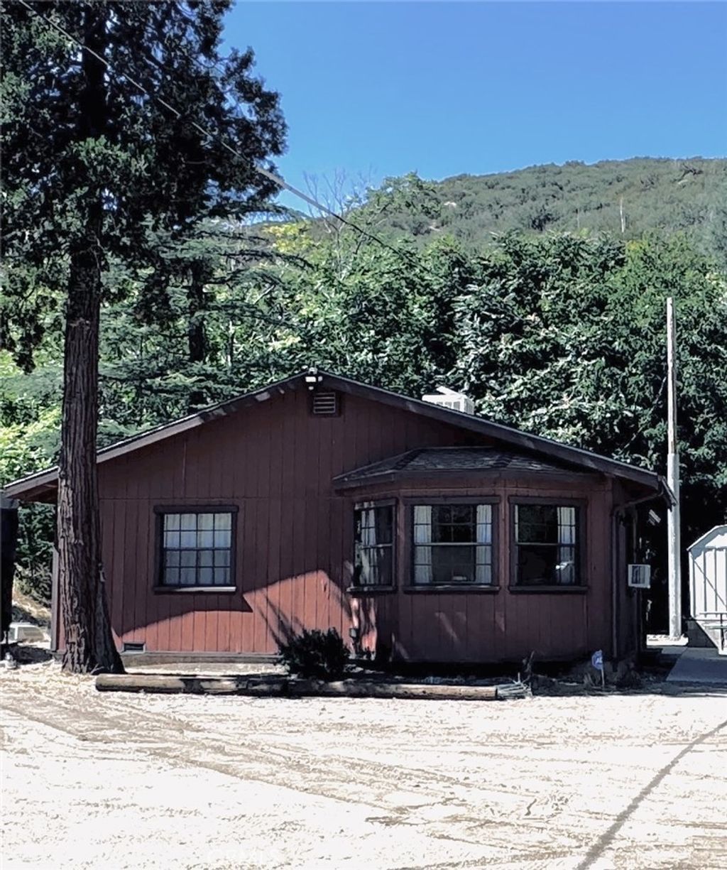 43571 Lake Hughes, Lake Hughes
