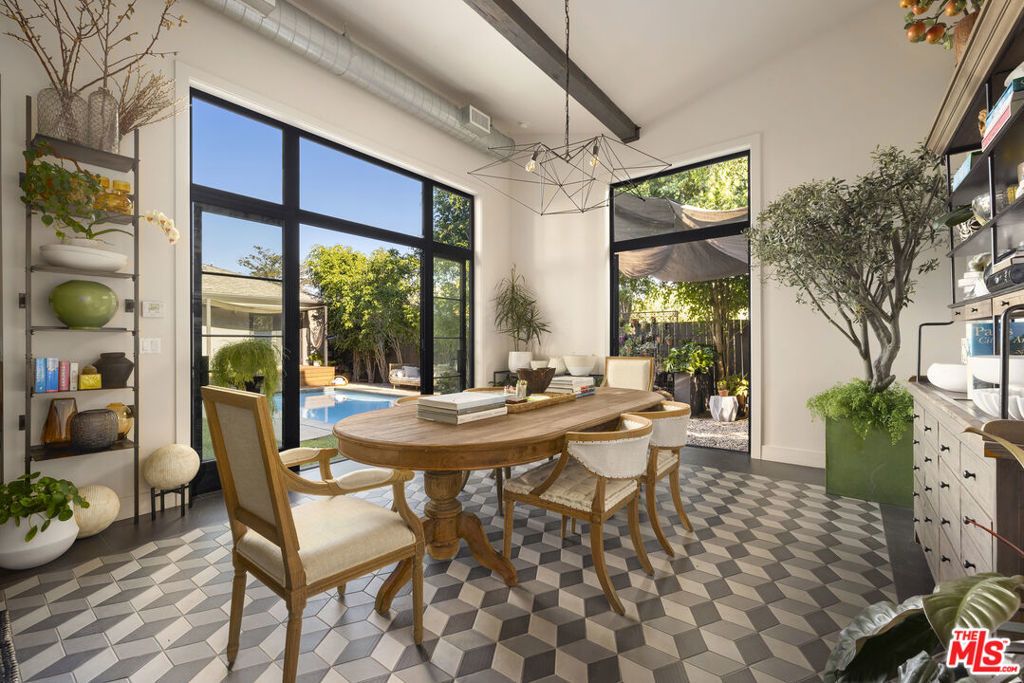 3671 Tilden Avenue, Los Angeles