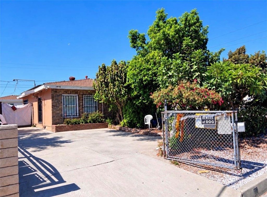 818 S I Street, San Bernardino