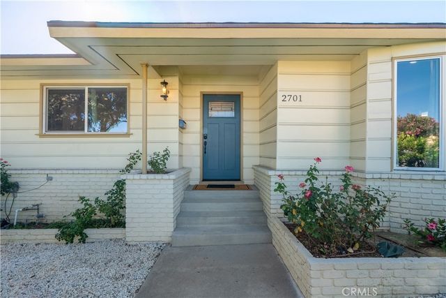 2701 Arlington Avenue, Los Angeles