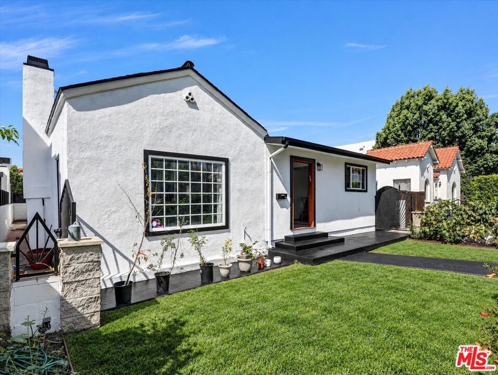 607 N Fuller Avenue, Los Angeles