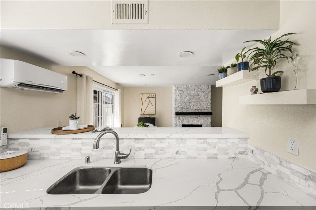 1192 Mitchell Avenue # 42, Tustin