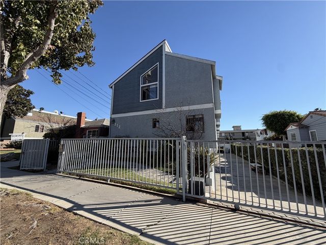 312 E Plymouth Street # 4, Inglewood