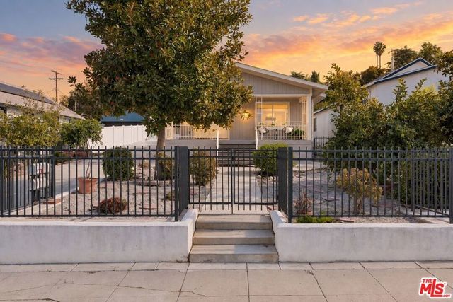 6190 Mesa Avenue, Los Angeles