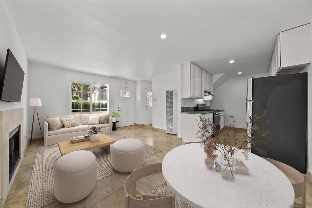 4489 Mayberry, San Diego