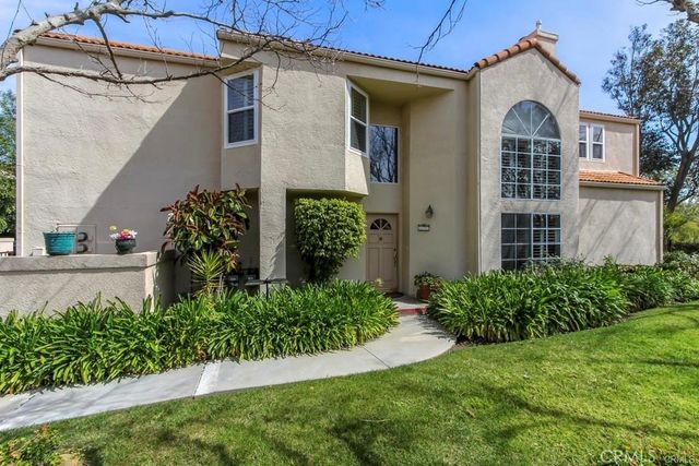 11302 Old Ranch Circle, Chatsworth