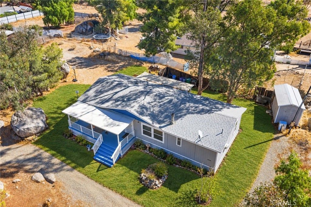 24260 Minton, Homeland