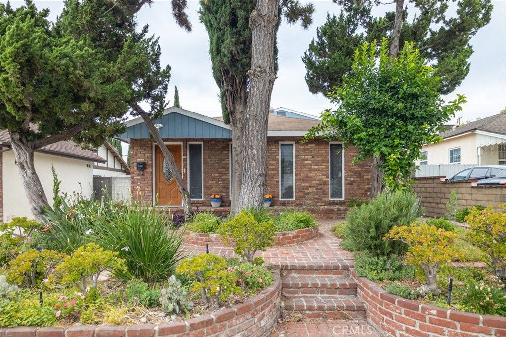 405 N Brighton, Burbank