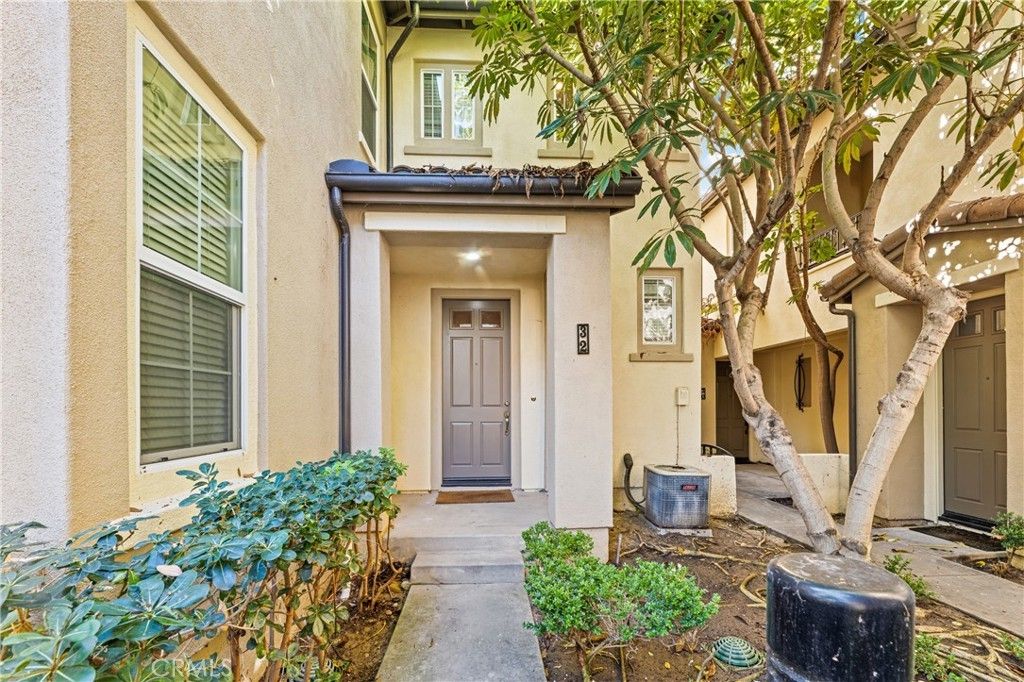 32 Perennial, Irvine
