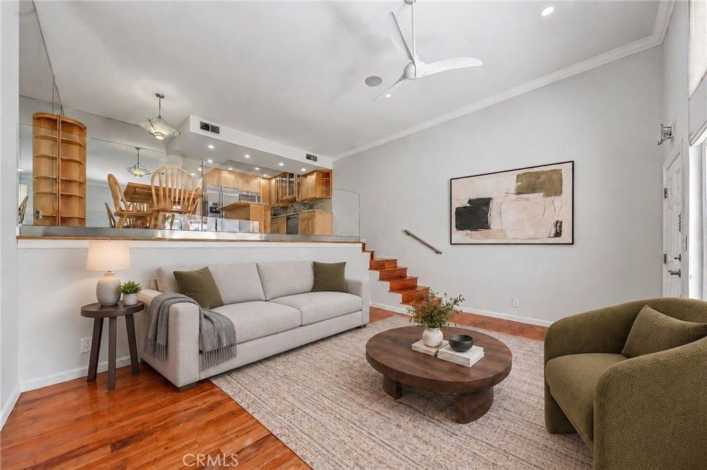 23401 Park Sorrento # 55, Calabasas