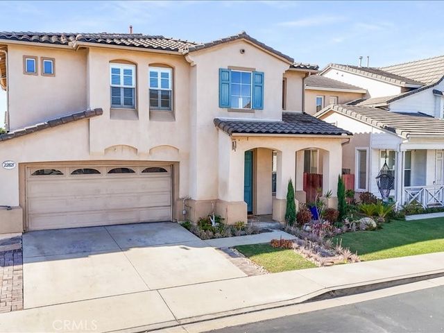 22821 Oak Knoll, Carson