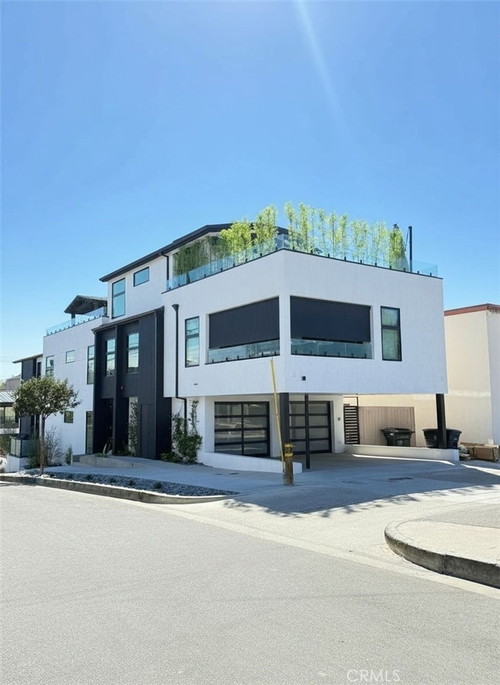 521 1/2 Iris Avenue, Corona Del Mar