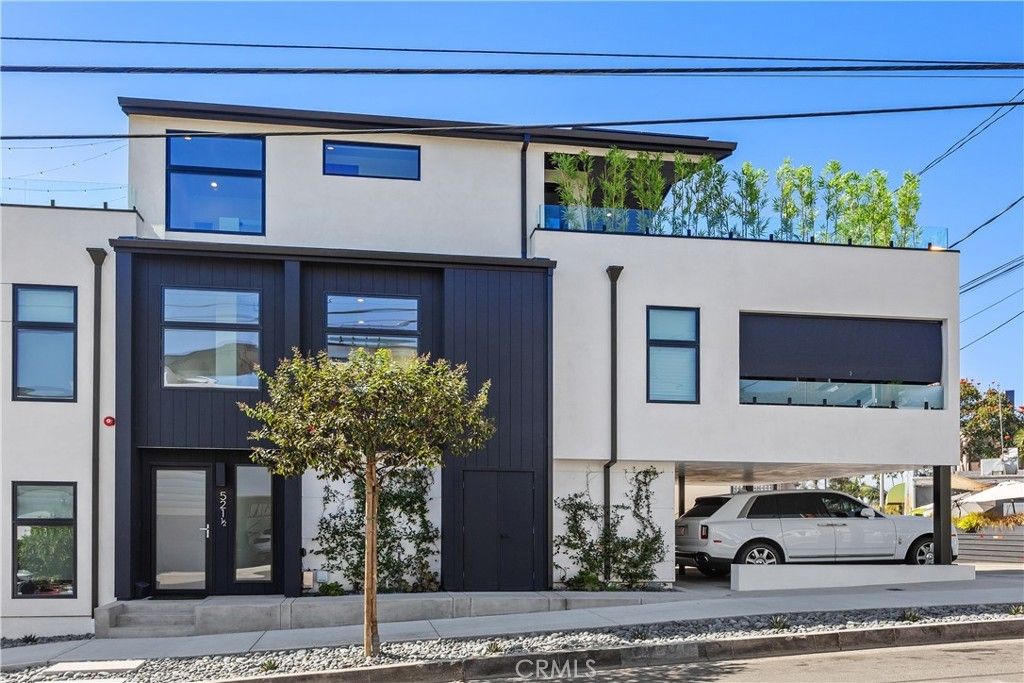 521 1/2 Iris Avenue, Corona Del Mar