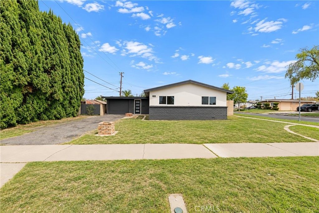 7437 El Verano, Buena Park