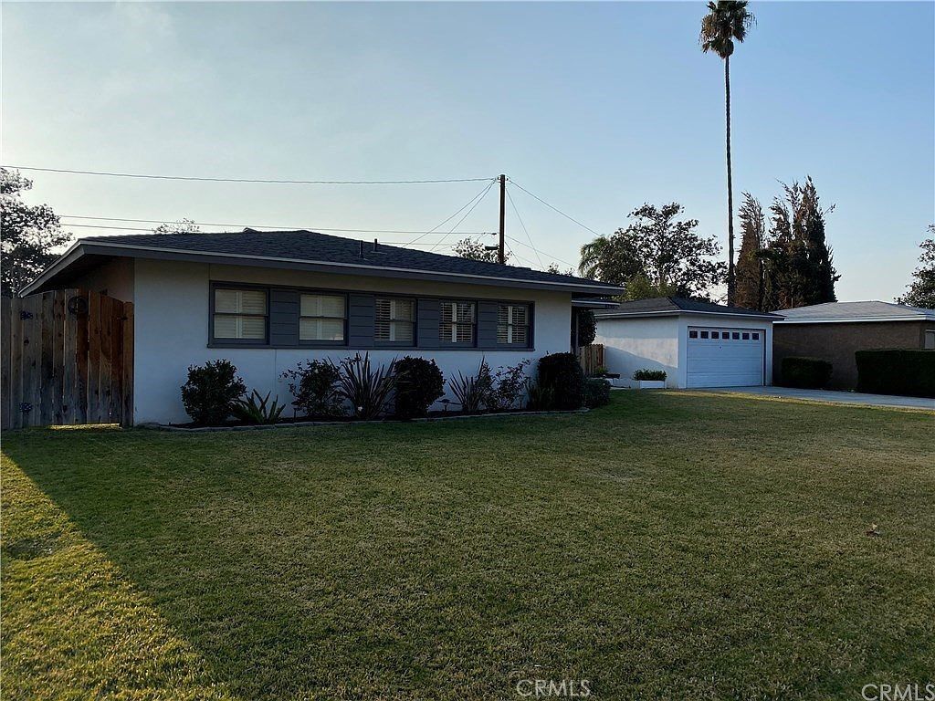 6795 De Anza, Riverside