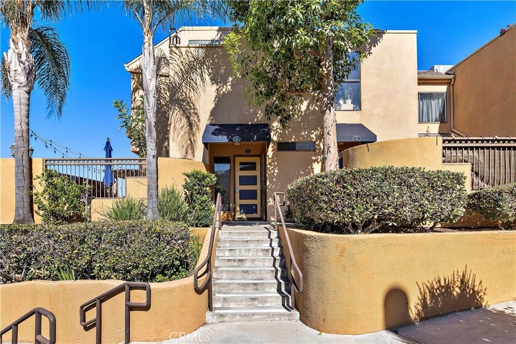 25671 Le Parc # 95, Lake Forest