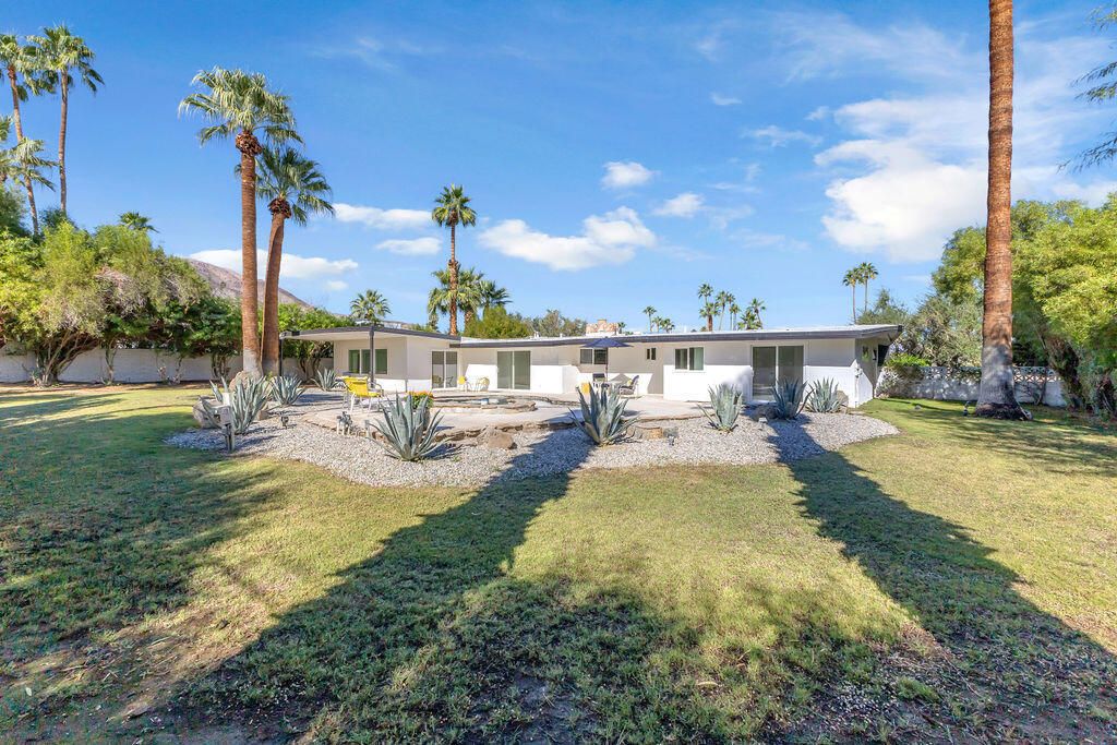 73183 Willow Street, Palm Desert