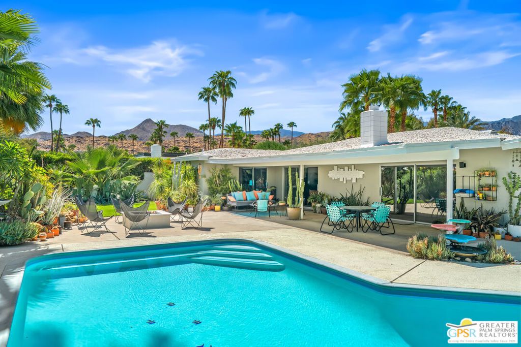 2072 S Bobolink Lane, Palm Springs