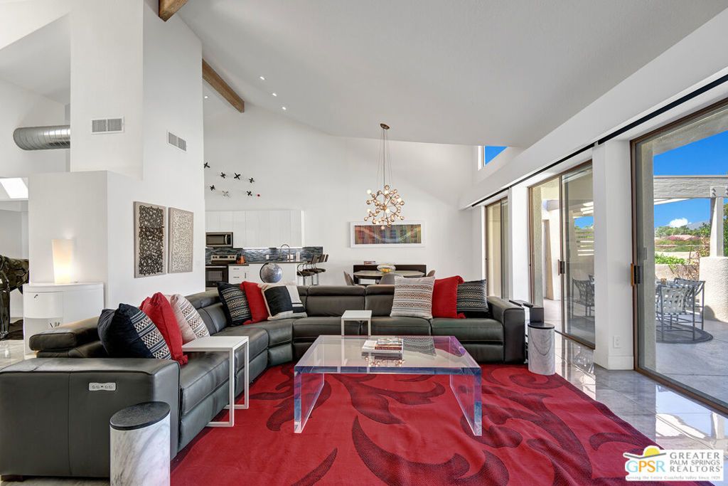 186 S Kavenish Drive, Rancho Mirage