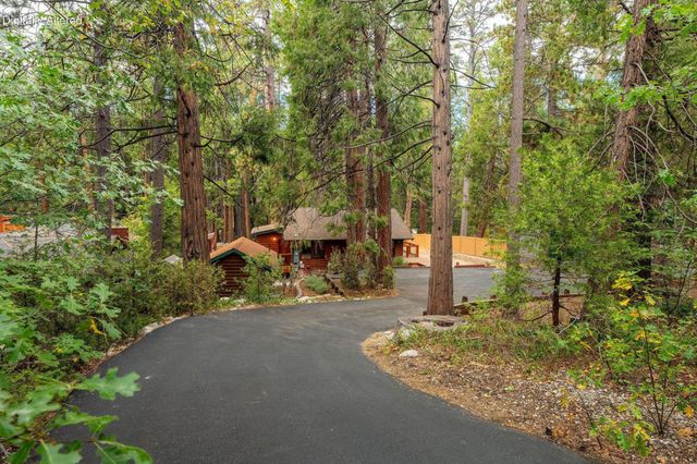 54156 S Circle Drive, Idyllwild