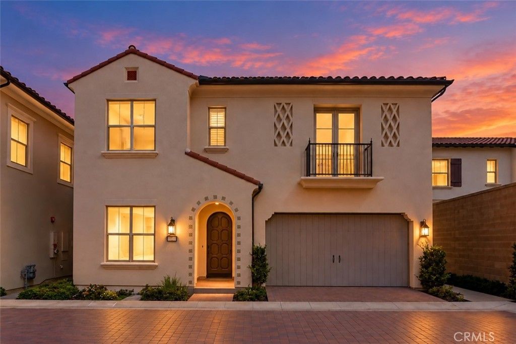 106 Yellow Iris, Irvine