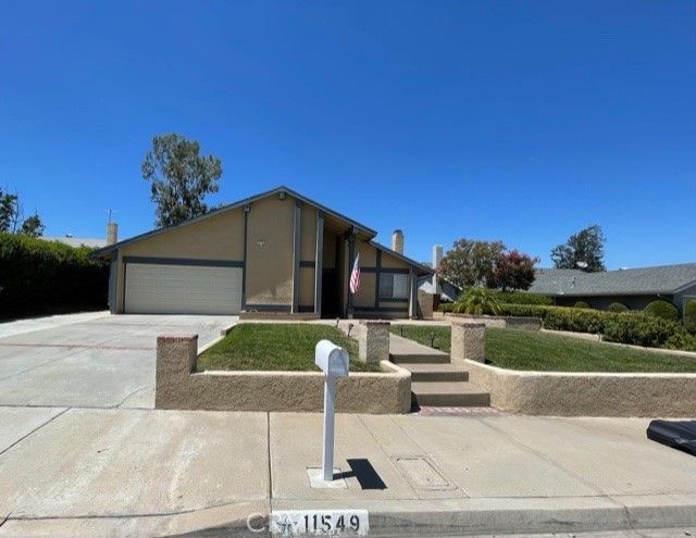 11549 Inglewood Court, Riverside