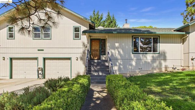 21710 Hyde Street, Sonora