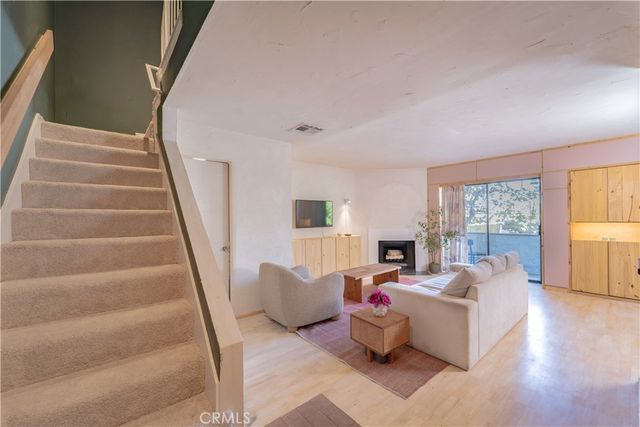 8516 Cadillac Avenue # 8, Los Angeles