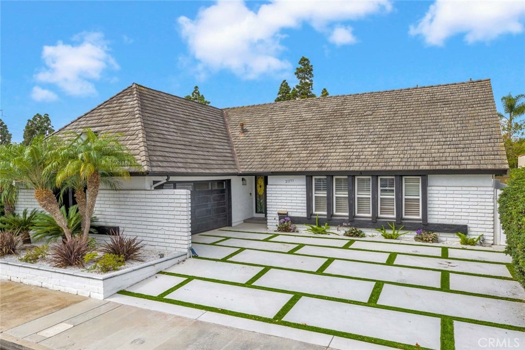 Photo of Listing #OC26211407