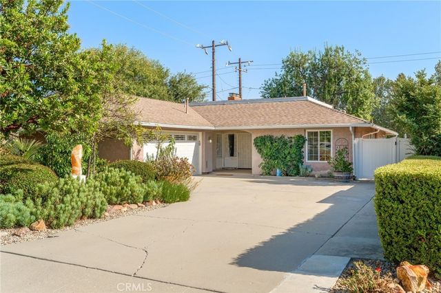 222 2nd, Fillmore