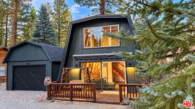 1009 Sugarloaf Boulevard, Big Bear City