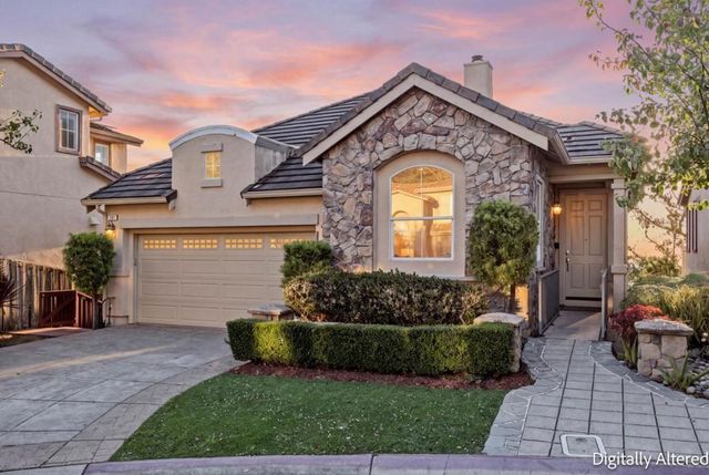 211 Sunset Court, Pacifica