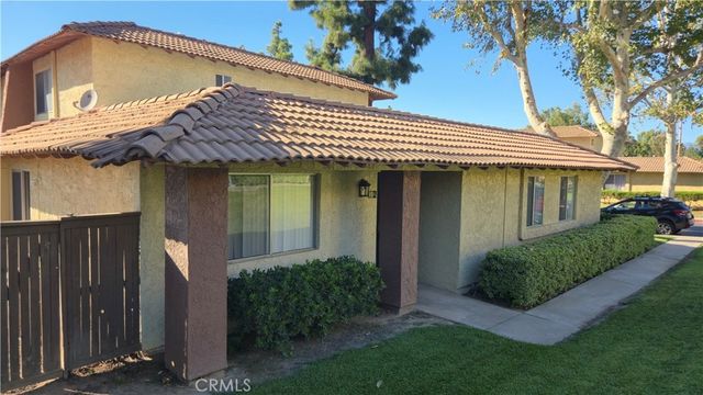 12420 Mount Vernon, Grand Terrace