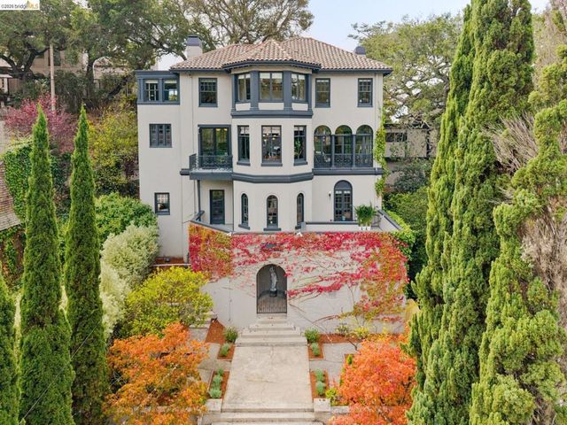 20 Oak Ridge Rd, Berkeley