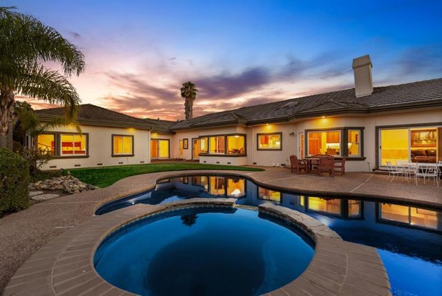 5600 Country Club Parkway, San Jose